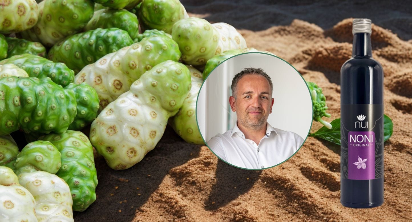 Enrico Mandl + Noni-Frucht